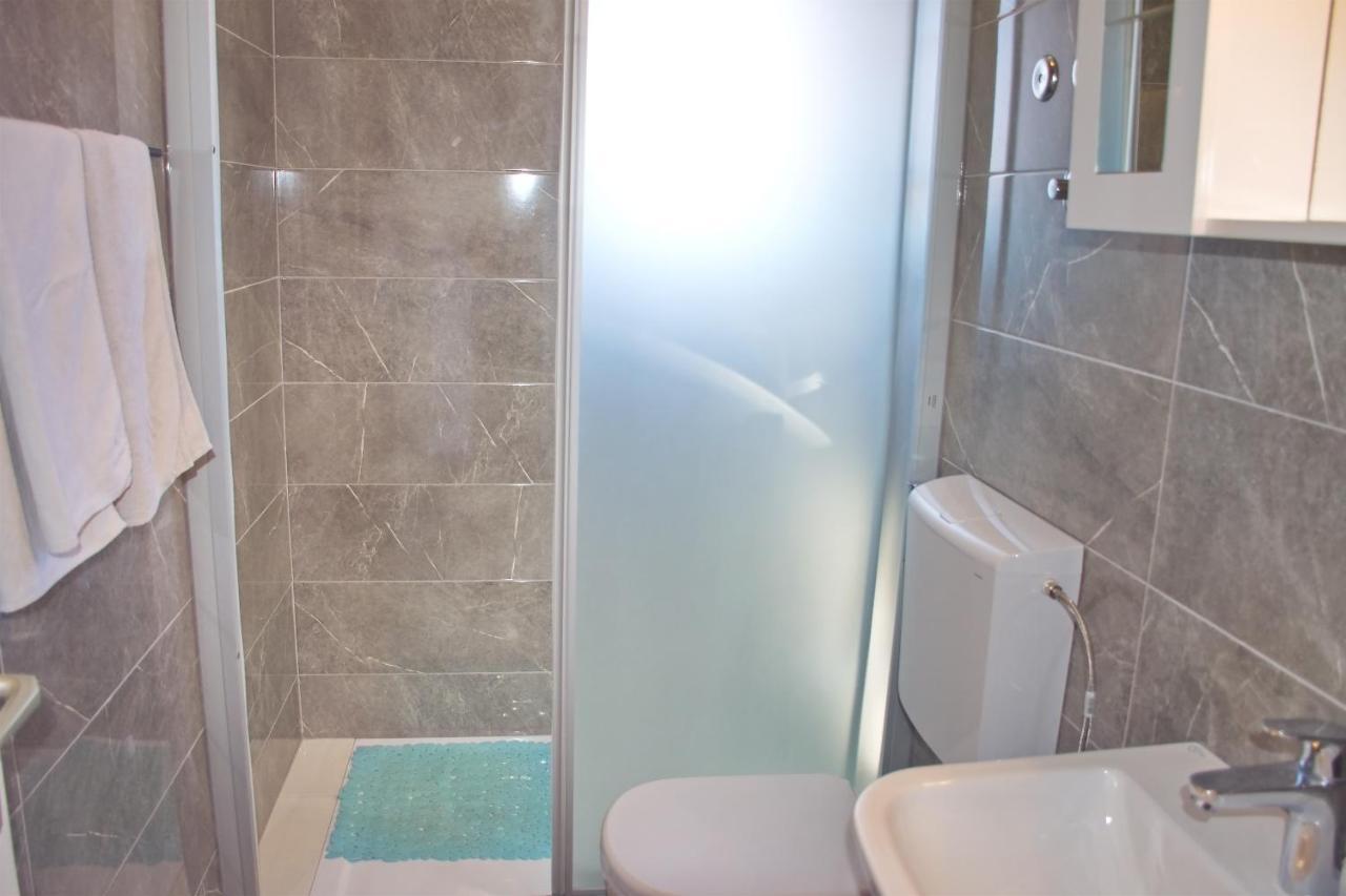 Apartmani Vidusin Novalja Extérieur photo